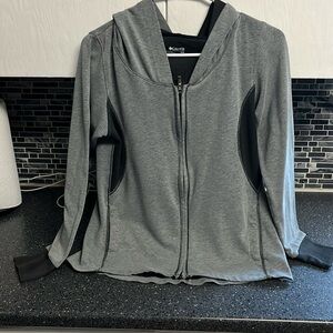 Columbia full zip lightweight hoodie, Women’s medium